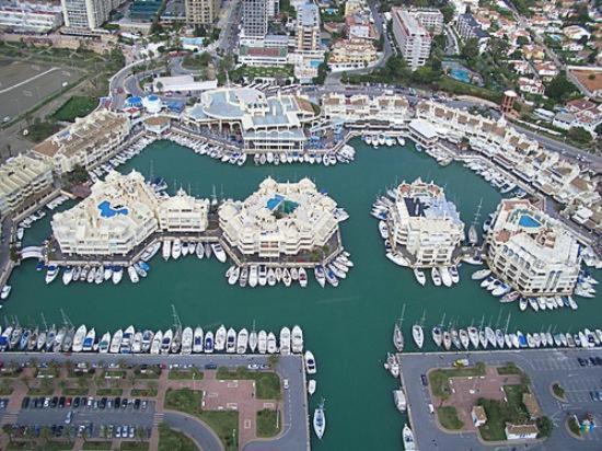 Suite Ron In Marina 2 People Puerto Deportivo ベナルマデナ エクステリア 写真